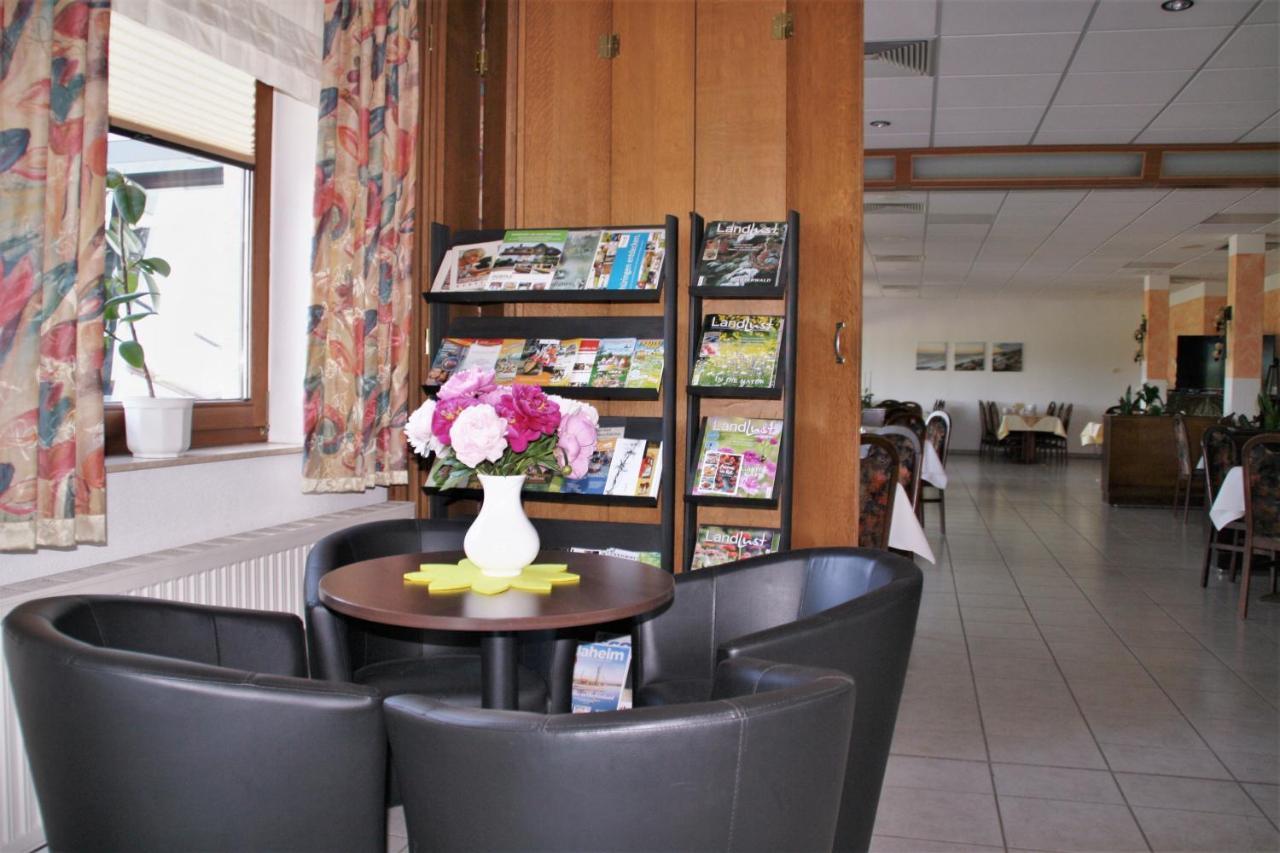 Hotel Waldschloesschen Dankmarshausen Esterno foto