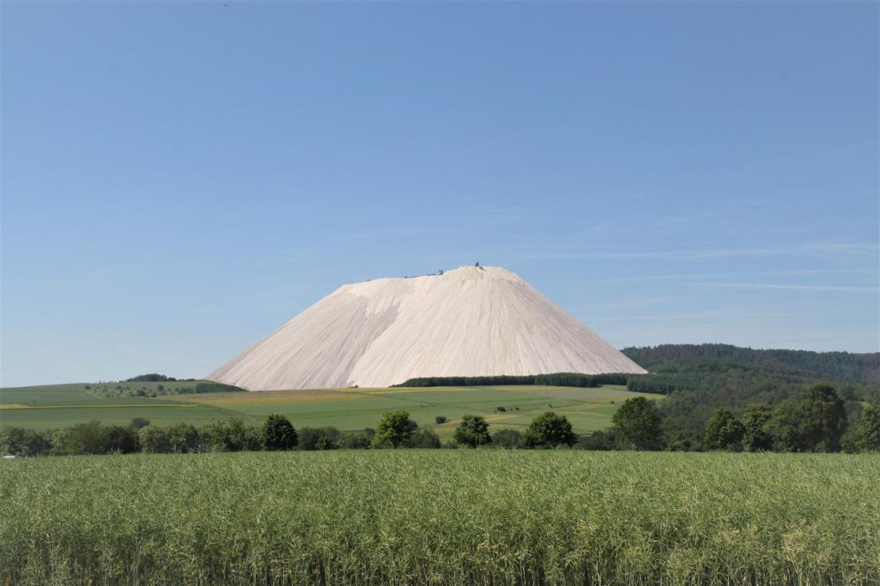 Hotel Waldschloesschen Dankmarshausen Esterno foto