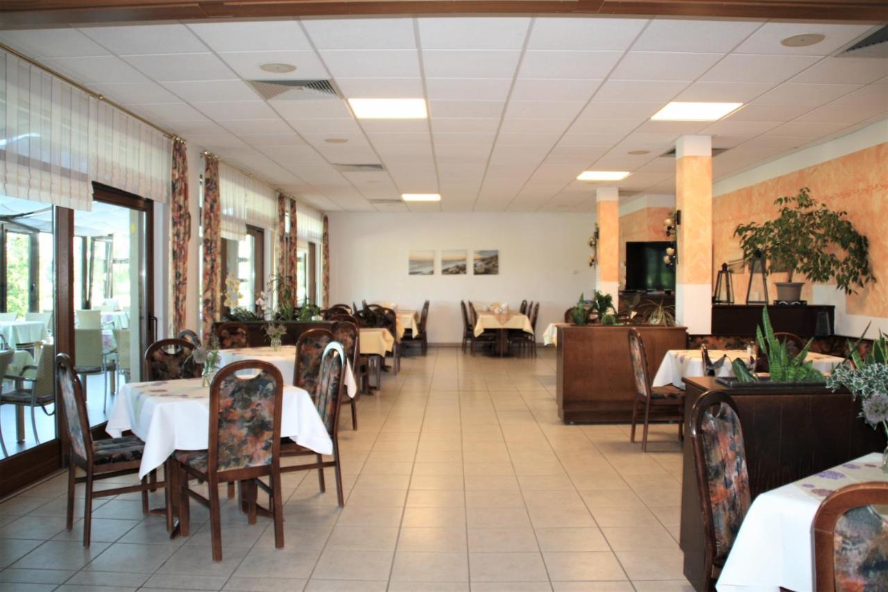 Hotel Waldschloesschen Dankmarshausen Esterno foto